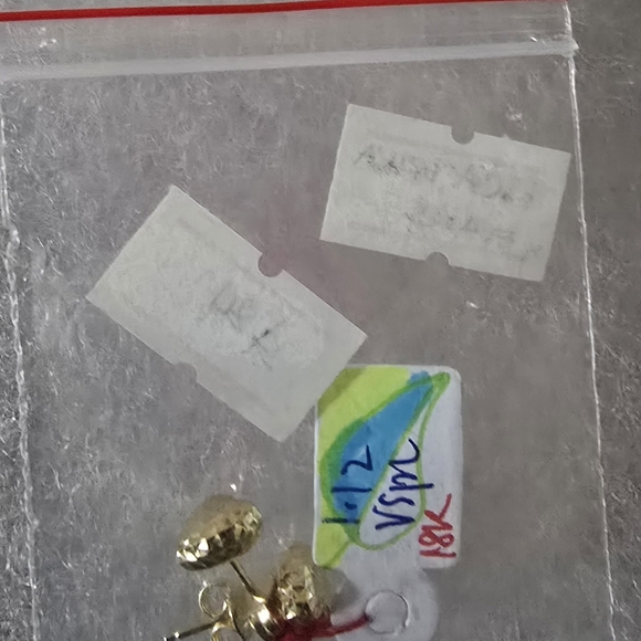 Stamp 750 Earring 18k Solid Gold. - Picture 5 of 7